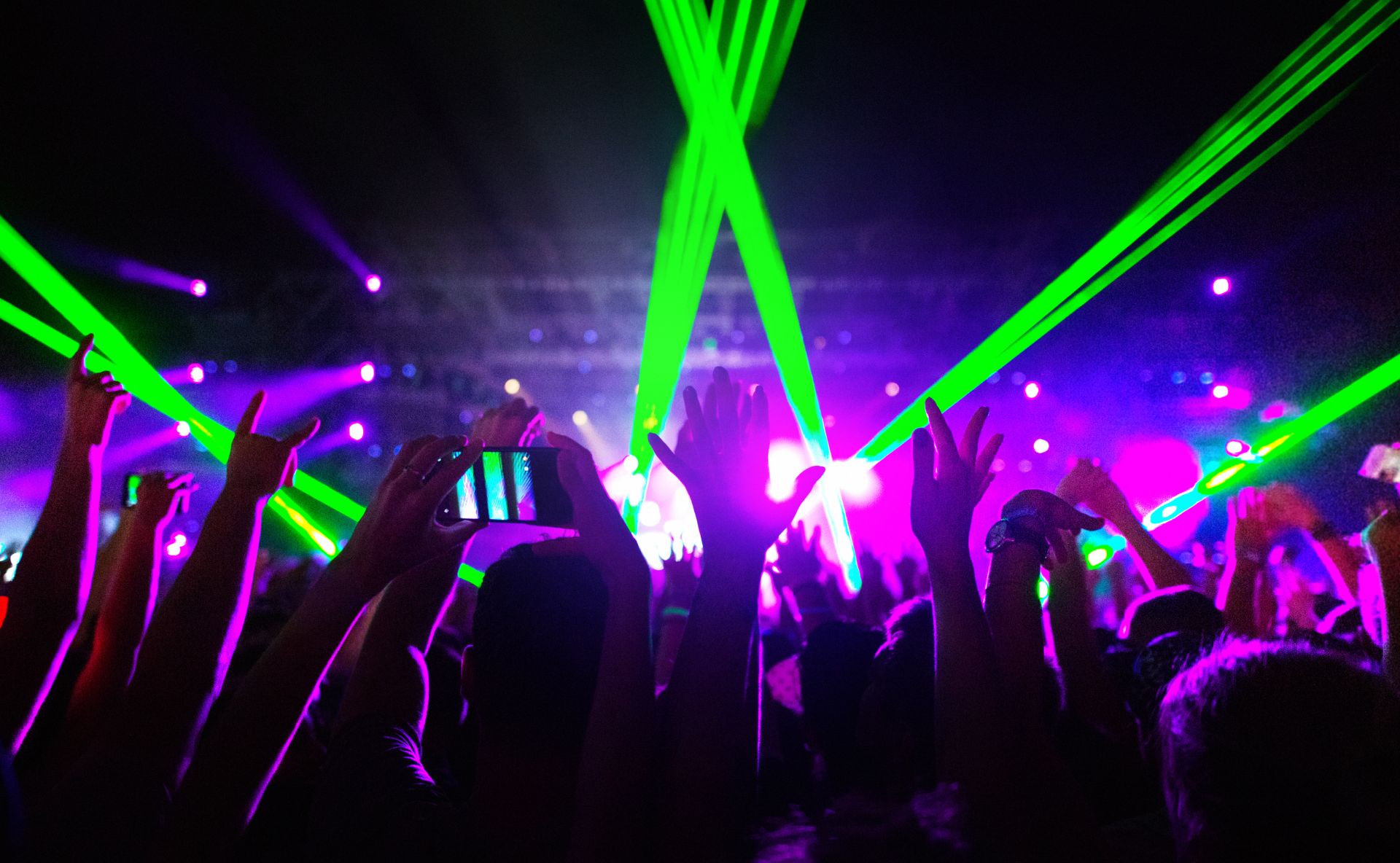 Radiohead tour 2025 - tourism impact analysis