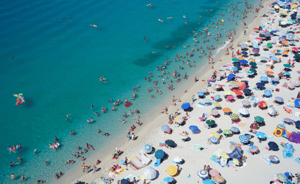 A crowded beach in the Mediterranena - Report perception of climate in the Mediterranean